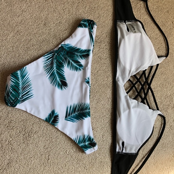 Shein Bikini - Picture 2 of 2